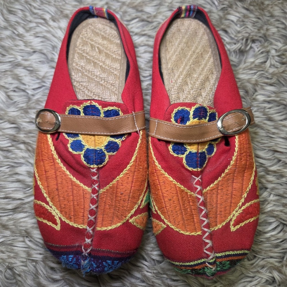 Boho Embroidered Mules Clogs Womens EU 40 US 9 Red Ethnic Folk Shoes Fits Like 8